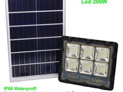 PROIECTOR LED 200W CU PANOU SOLAR